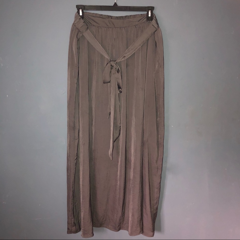 Plus Maxi Tie-Up Skirt in Grey/Silver